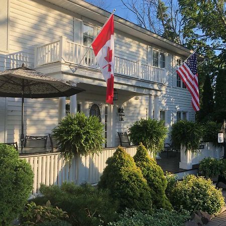 Butler Creek House Bed & Breakfast Niagara-on-the-Lake ภายนอก รูปภาพ