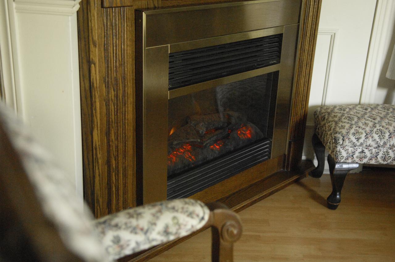 Butler Creek House Bed & Breakfast Niagara-on-the-Lake ภายนอก รูปภาพ